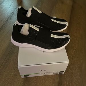 NIB APL Women’s Techloom Bliss in Black/Silver/Racer sz10